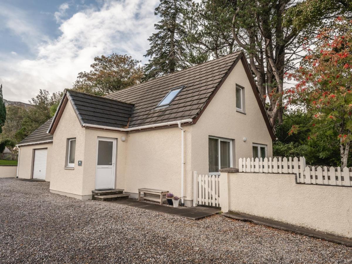 The Cottage At Corriness House 아크나쉰 외부 사진